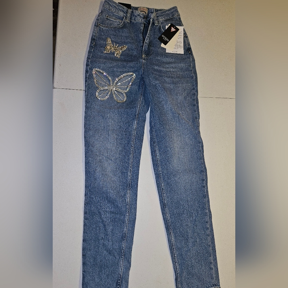 Guess Mom Style high rise jeans with rhinestone embellished butterflies 🦋 NWT